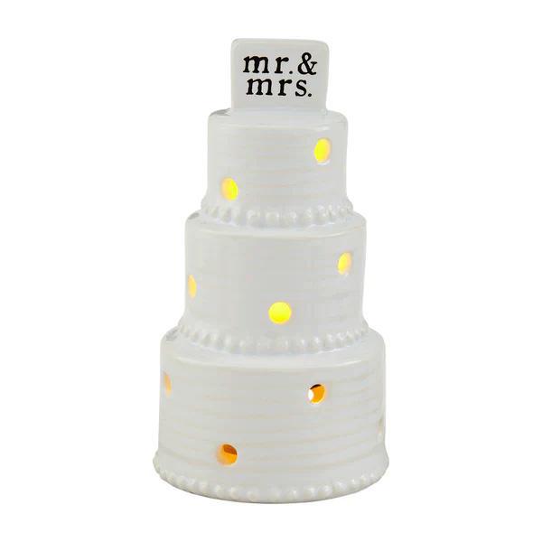  Illuminate special moments with the Light Up Wedding Cake Sitter
