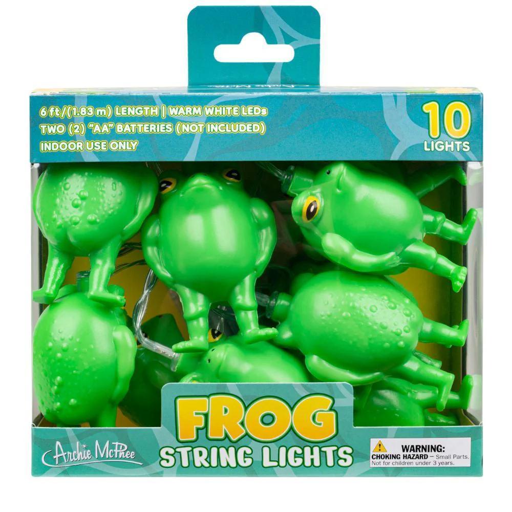 Packaging of frog string lights with green frogs and blue background