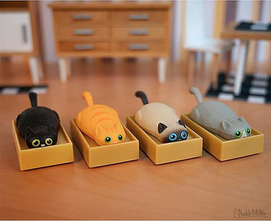Kitties in Containers Racers – Pull-Back Toy Cats