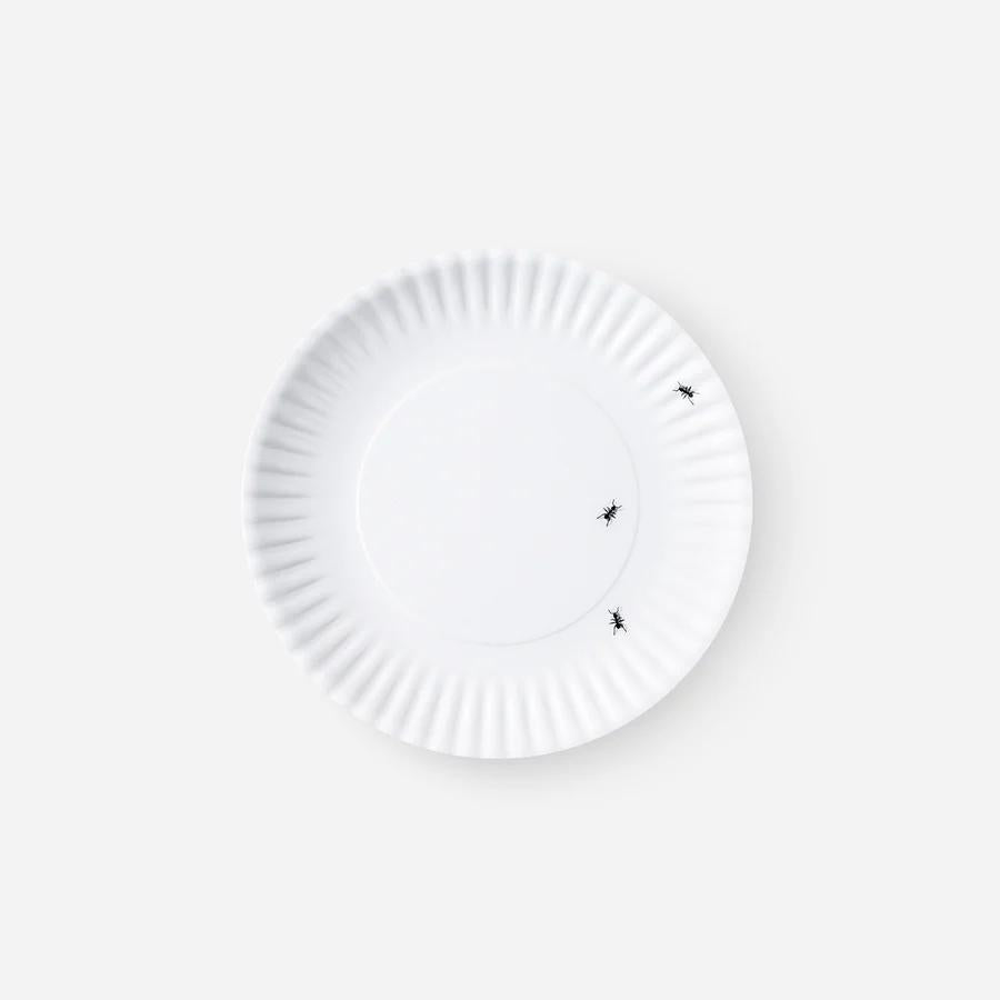 Melamine Ant Plates – Set of 4, 9" Whimsical White & Ant Design