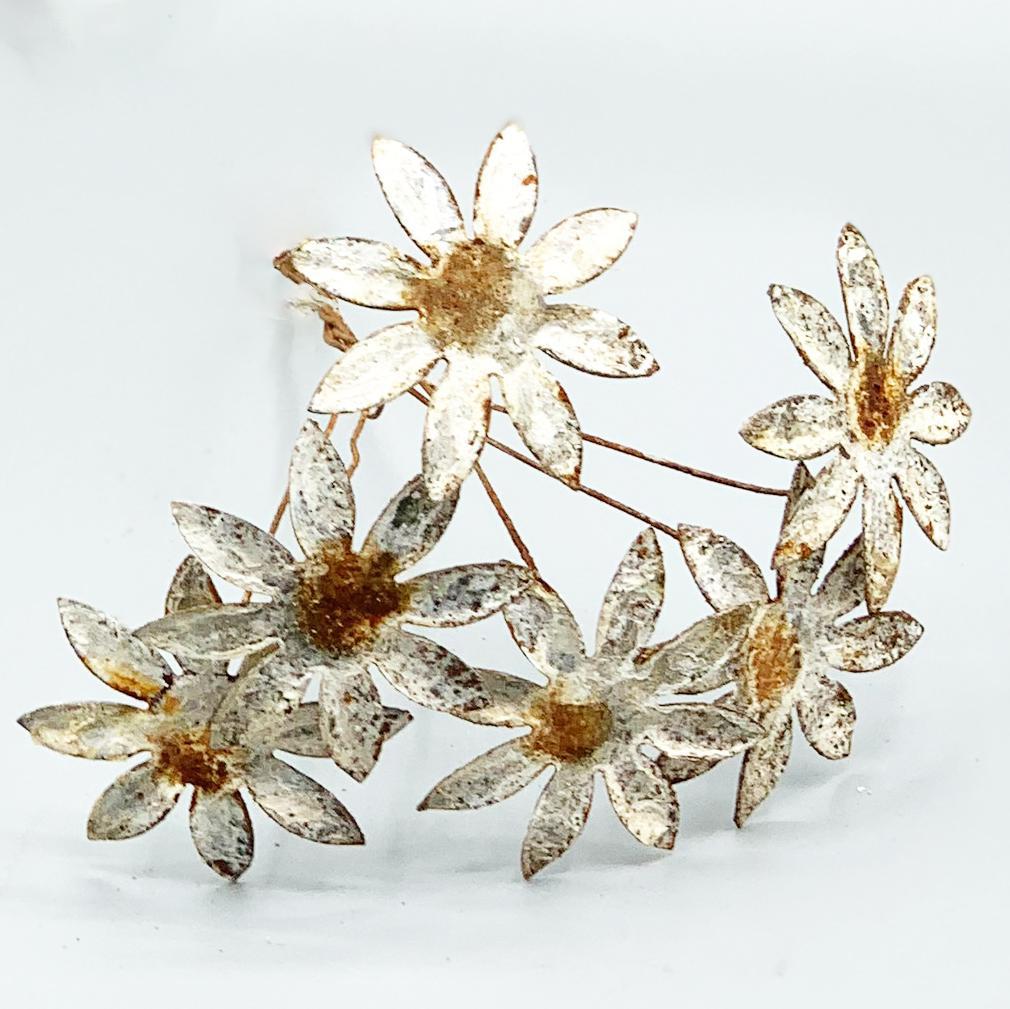 Distressed Iron Flower Bouquet Ornament