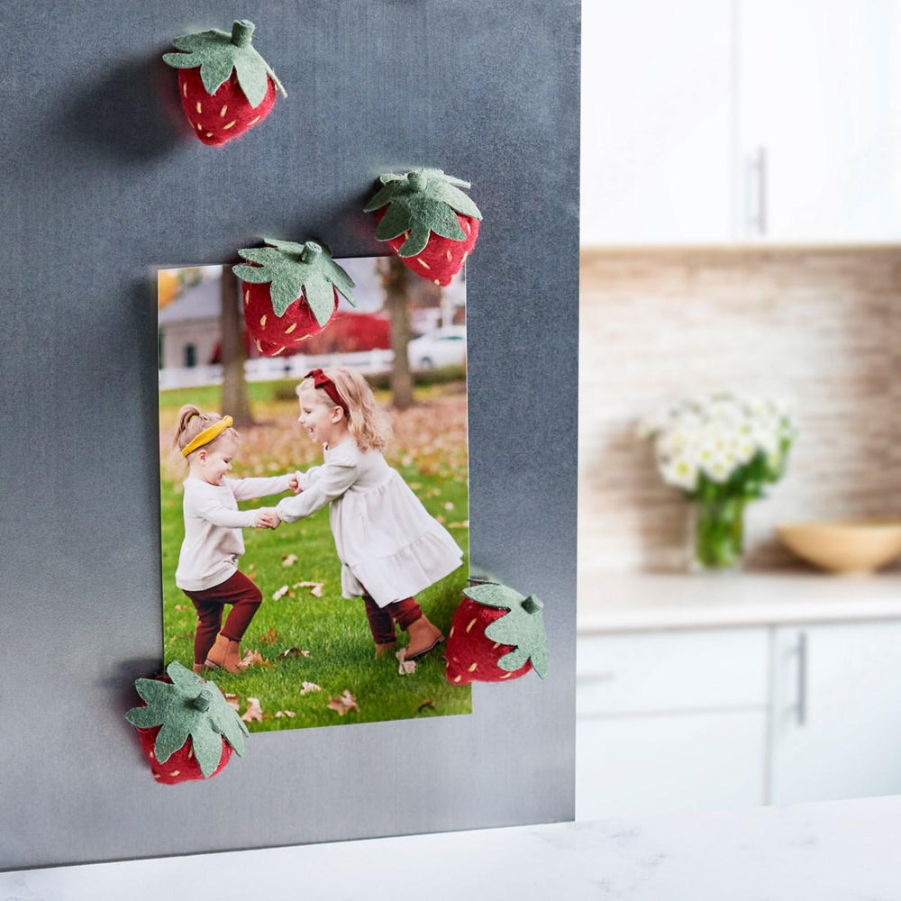 Memo Holder Set - Strawberries - Port Gamble General Store & Cafe