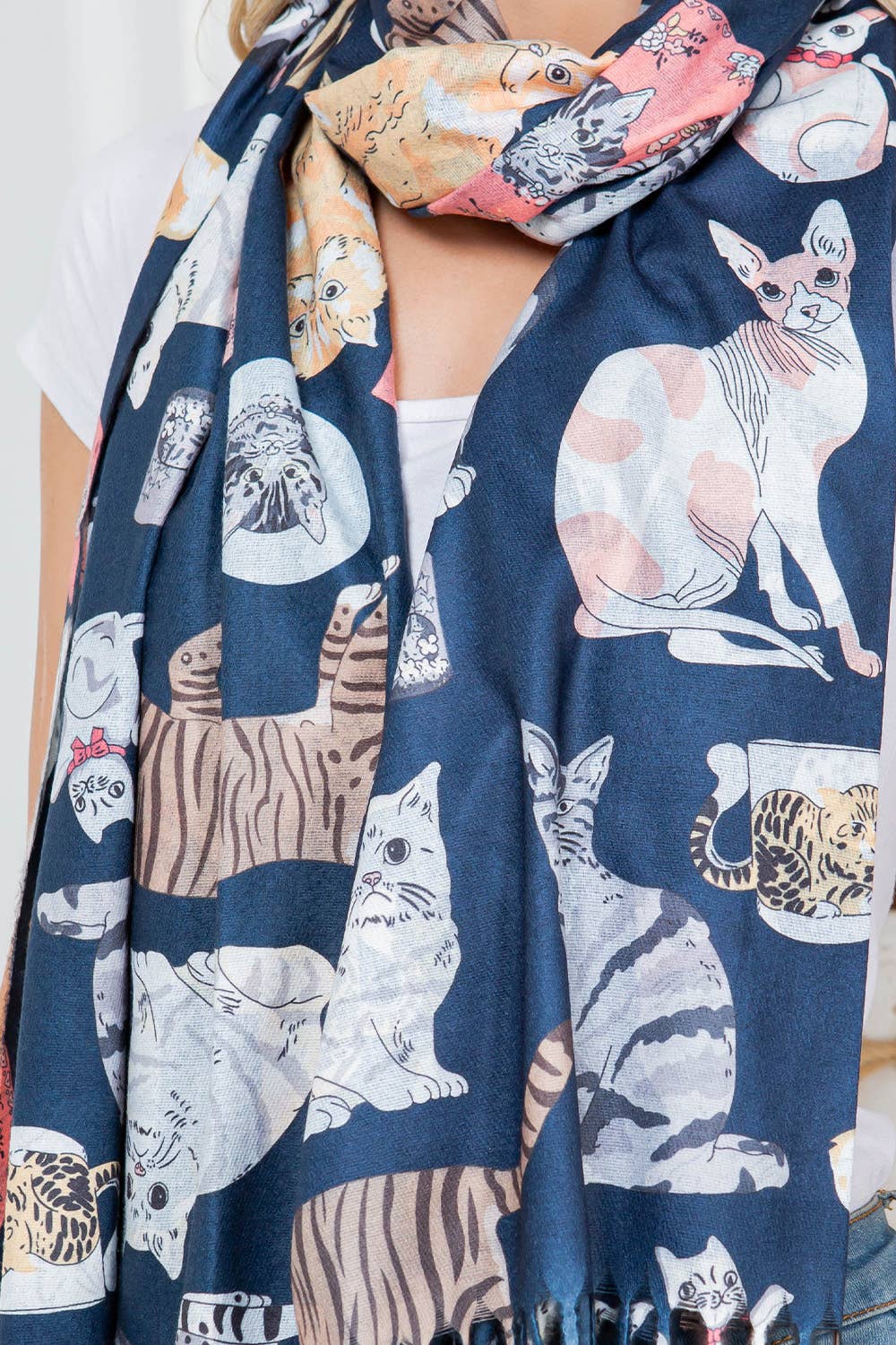 CAT PRINT SCARF