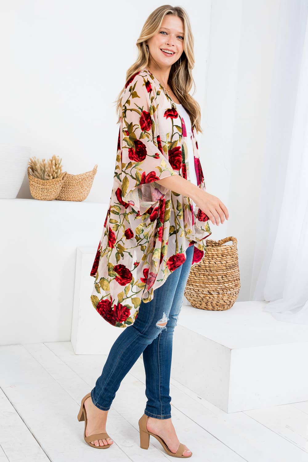 Vintage Floral Velvet Kimono